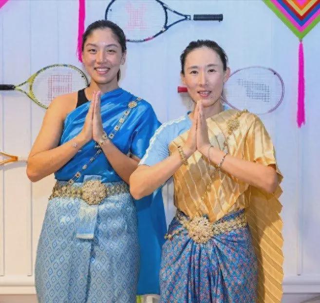 ”2-0埃及“一姐”晋级迎夺冠良机凯时尊龙人生美网后首胜！“中国莎娃(图2)